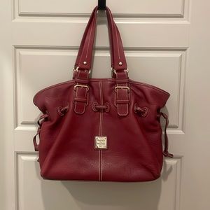 Dooney, Dooney & Bourke, D&B, large red leather shoulder bag tote.